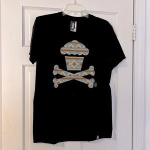 Johnny Cupcakes Native Crossbones MENS MEDIUM